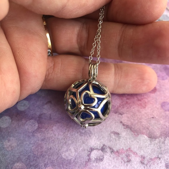 Evil Eye 🧿 Aromatherapy Necklace - Picture 6 of 7